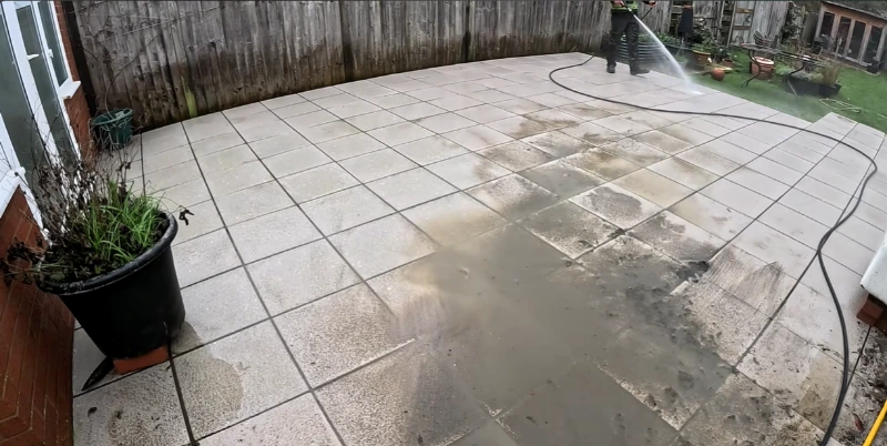 Cleaning services in West Palm Beach for commercial properties